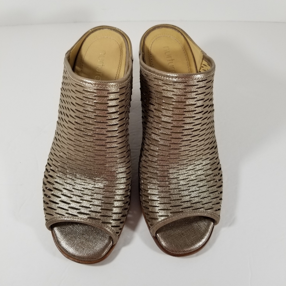 Nurture Wrenna Shoes Women's 9M Muted Gold Leather Cutout Peep Toe Heeled Slides